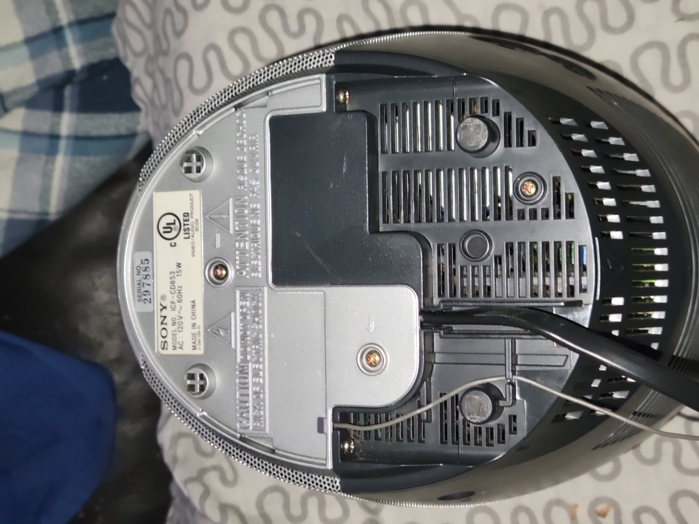 #freecycle Sony Dream Machine CD/Clock Radio  Model# ICF CD853 - photo 4