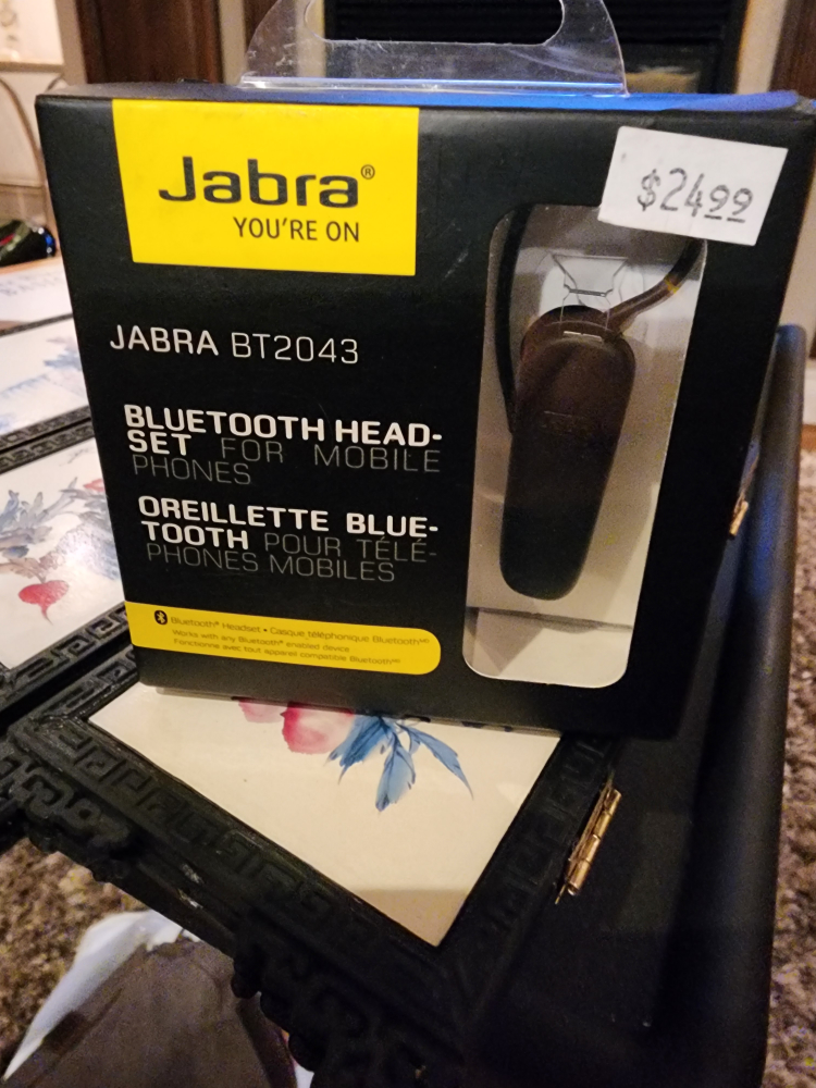 Jabra BT2043 Bluetooth Headset - New in Box - photo 4