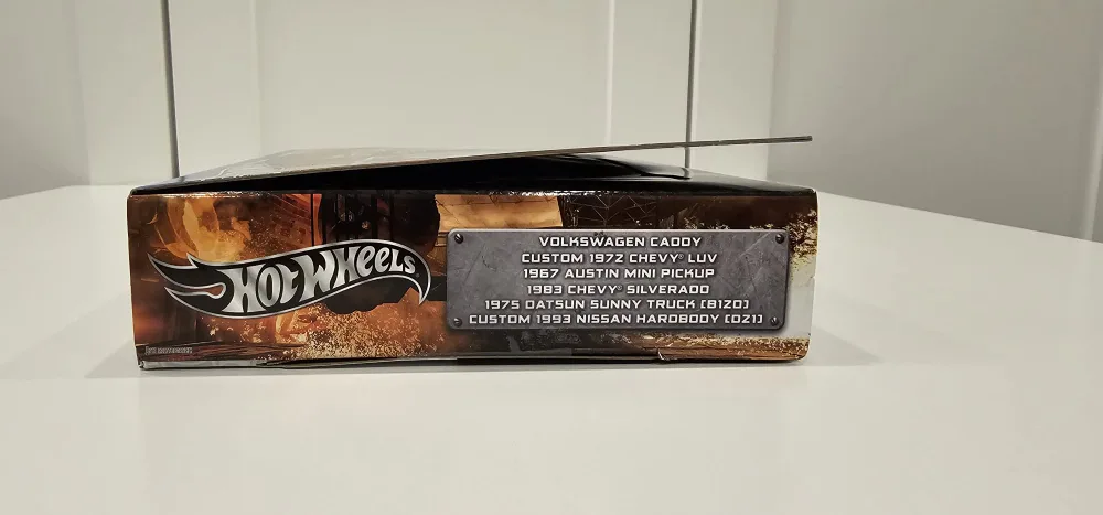 Hot Wheels Zamac 5-Pack Collector's Set image indicator(3)