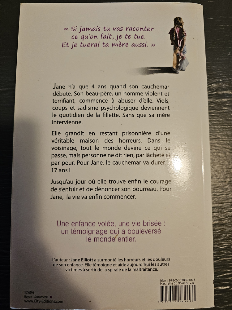 J'étais sa petite prisonnière by Jane Elliott - photo 2