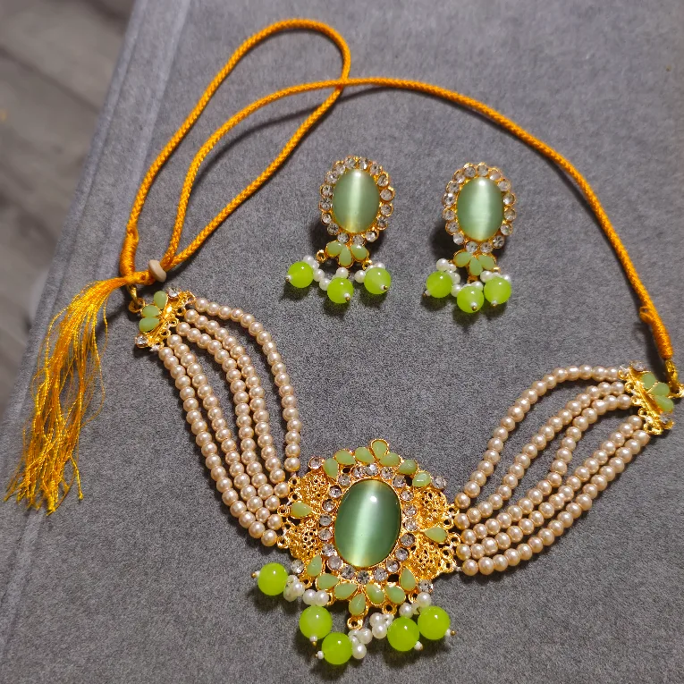 Indian Traditional Lime Green Pearl Choker Necklace Set image indicator(3)