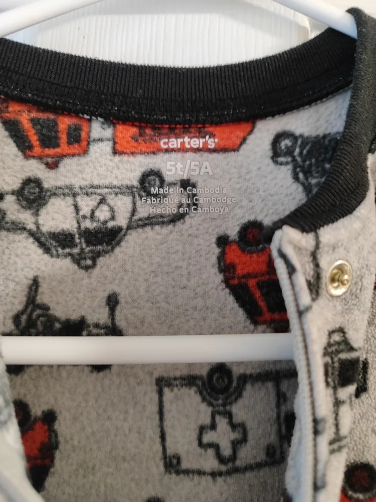 Carter's 5T/5A Grey Emergency Vehicle Fleece Footed Pajamas image indicator(2)