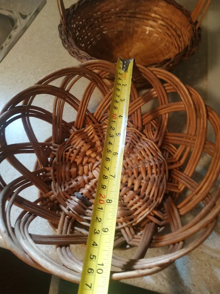 Two Wicker Baskets 🏈 image indicator(4)