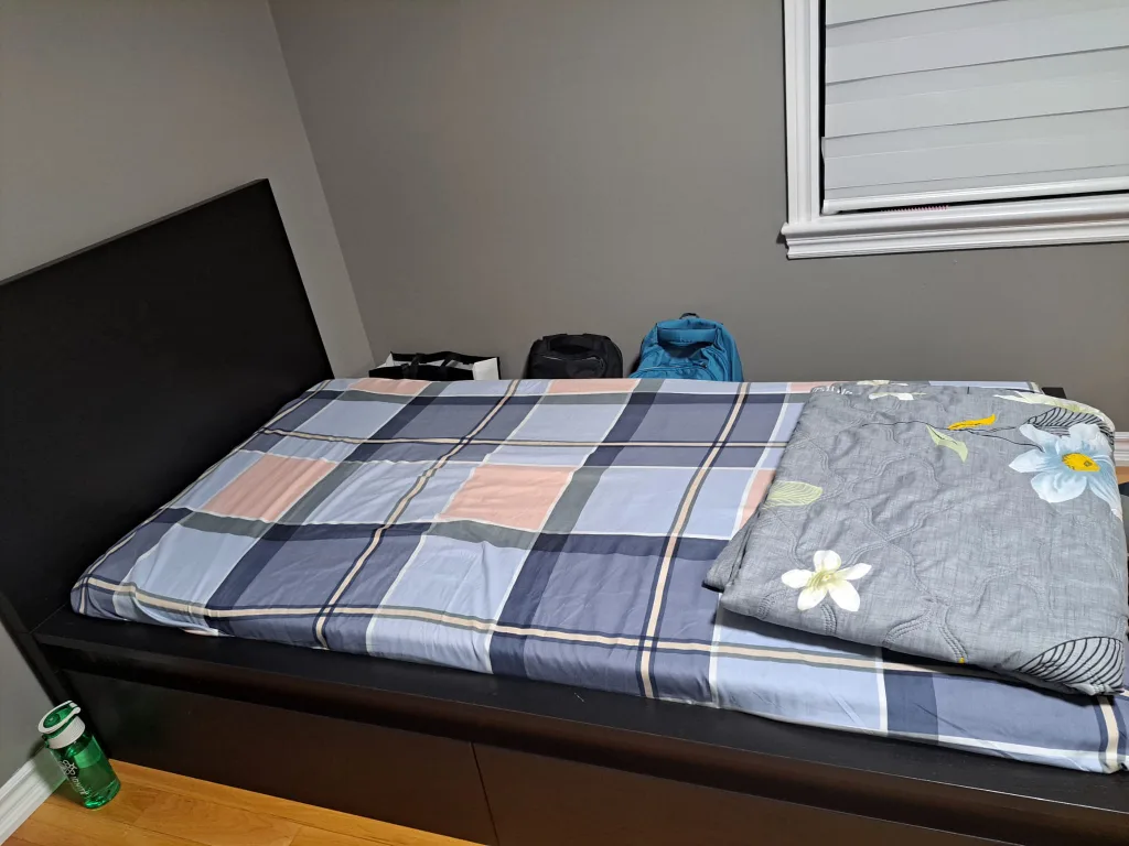 IKEA MALM Twin-Size Bed Frame with Storage image indicator(2)