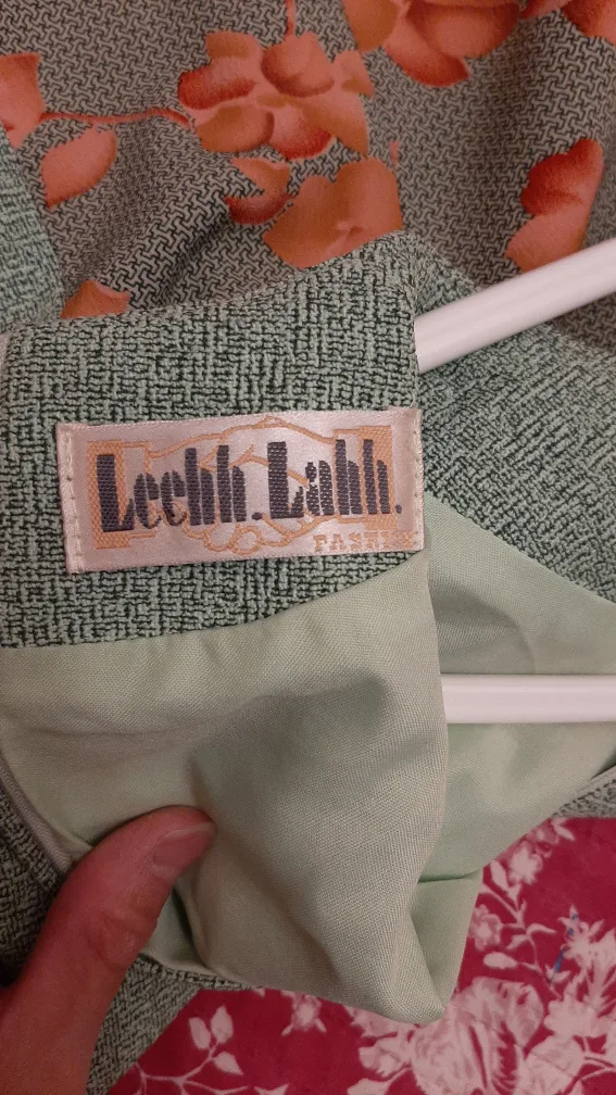 Vintage Teal Floral Dress image indicator(5)