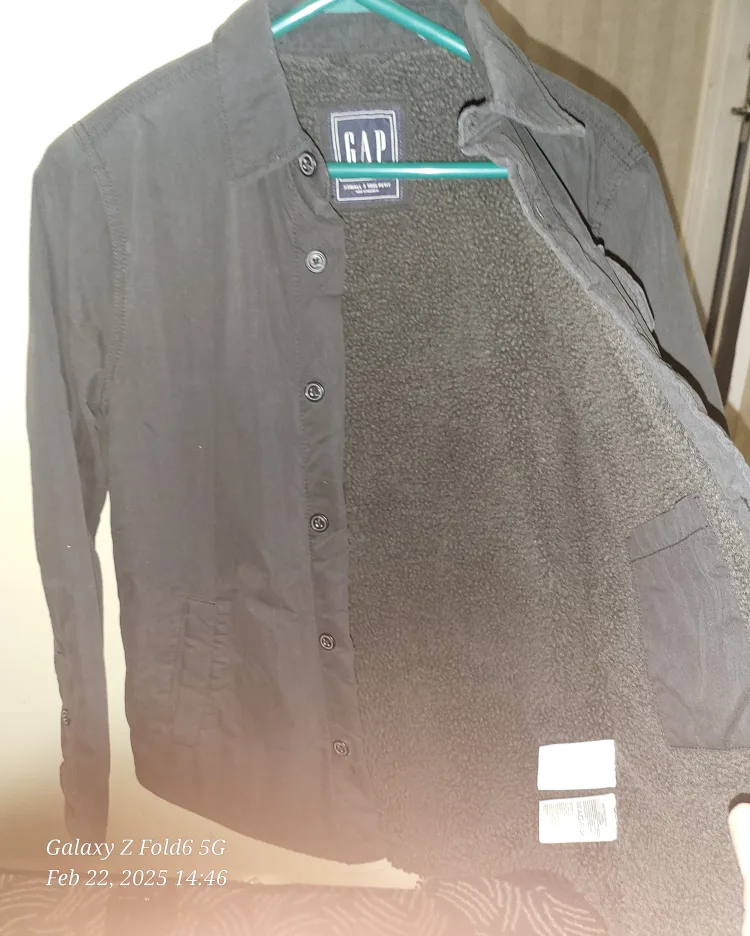 GAP Winter fleece sweater for FREE image indicator(4)