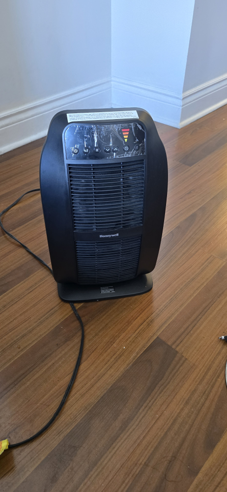 Honeywell HeatGenius Ceramic Heater - photo 3