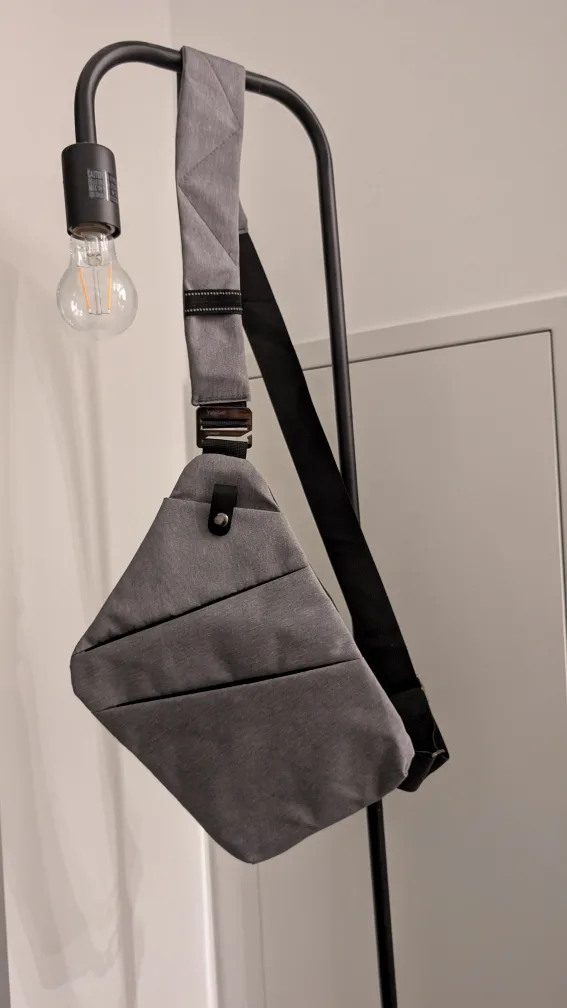 Men's crossbody bag thumbnail