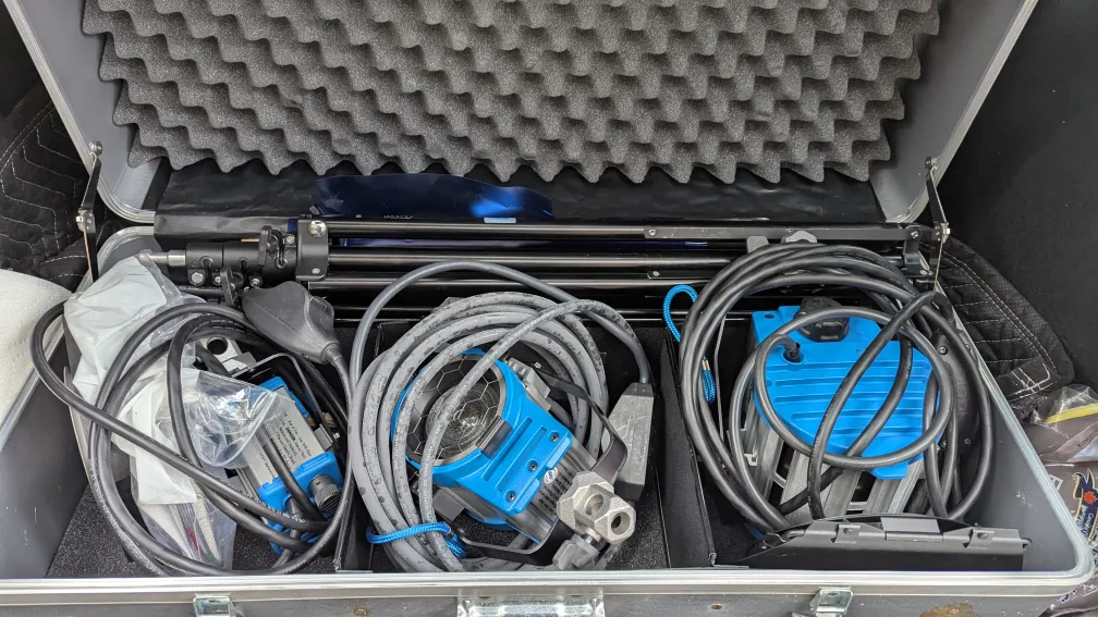 ARRI Lighting 3 Light Interview Kit with Case image indicator(3)