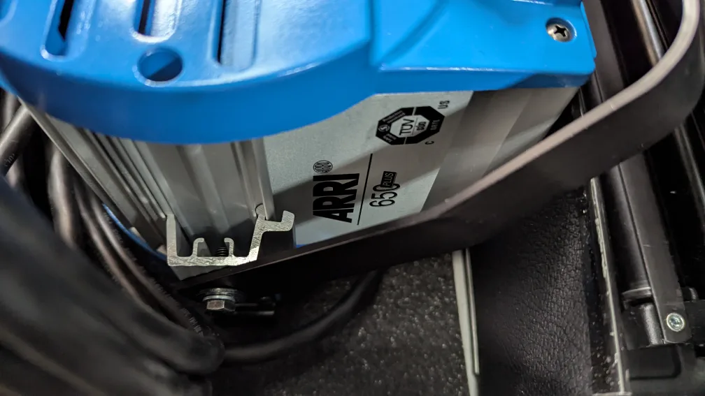 ARRI Lighting 3 Light Interview Kit with Case image indicator(6)