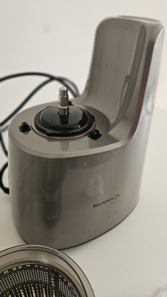 Pre-owned Kuving's Whole Slow Juicer - photo 5