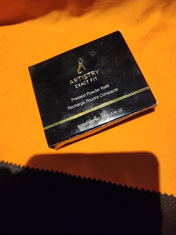 ARTISTRY Exact Fit Pressed Powder Refill