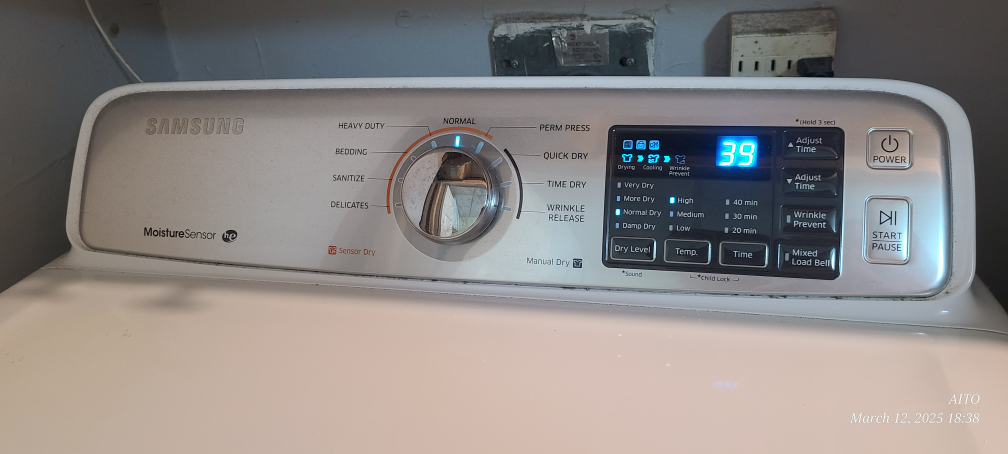 Washer and Dryer Set - photo 2