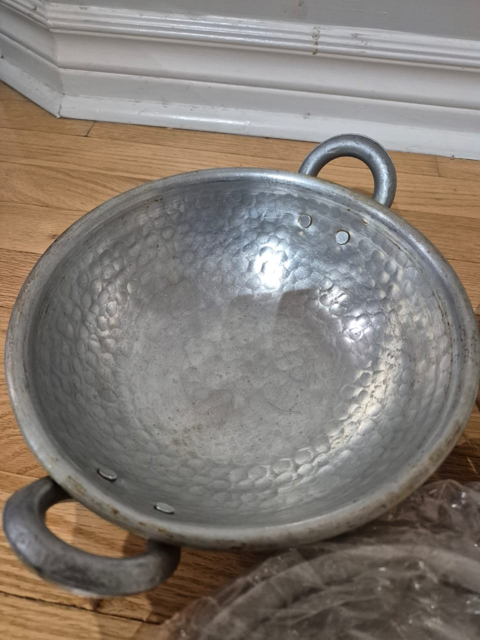 Three Metal Cooking Pots and Three Plastic Strainers.💚 - photo 2