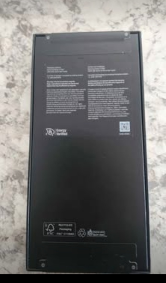 Samsung Galaxy Z Flip6 Smartphone - Brand New in Box - photo 2