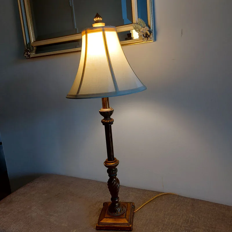 Elegant Table Lamp with Off-White Shade image indicator(2)