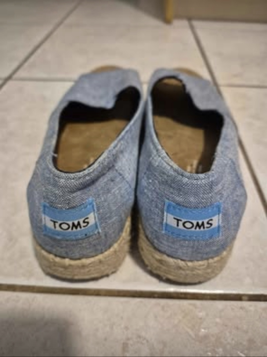 TOMS Wedges Size 8 - photo 2