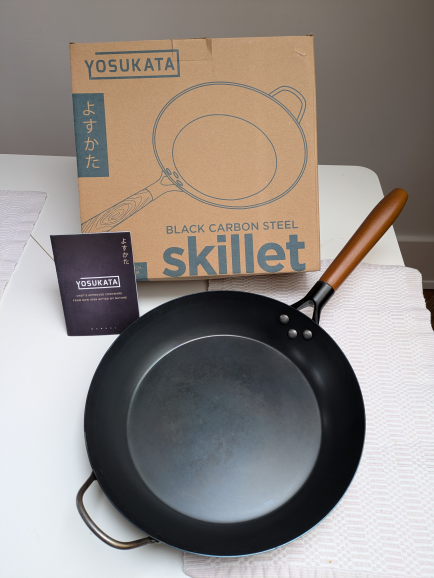 Carbon steel skillet pan 11.8 in / 30 cm