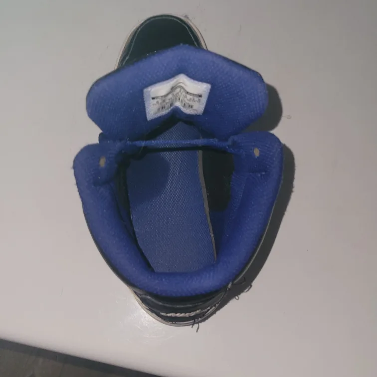 Kids' Eraser Brand Purple and Black High-Top Sneakers image indicator(5)