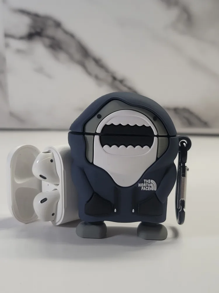 Airpods 2 with The North Face shark case included image indicator(2)