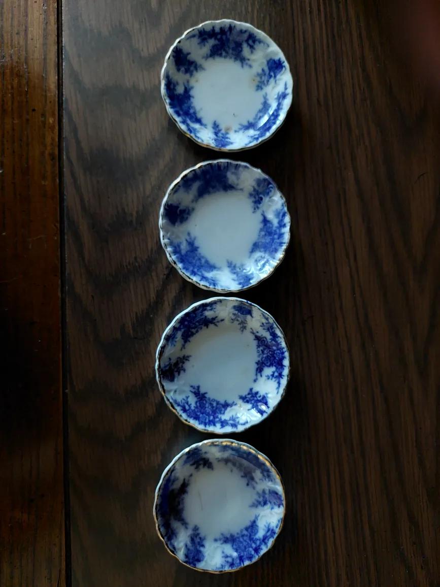 Set of four antique miniature plates image indicator(3)