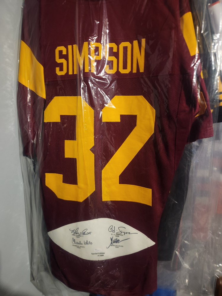 Autographed O.J. Simpson . 4x Heisman winners signatures