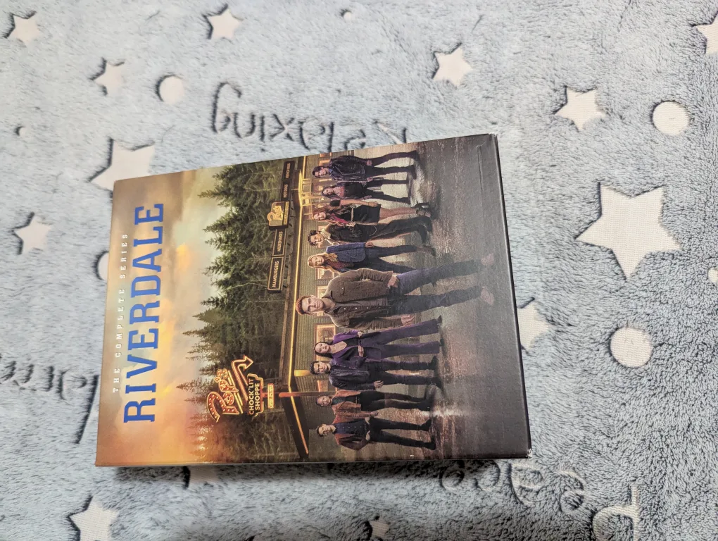 Riverdale: The Complete Series DVD CASH ONLY as is image indicator(3)