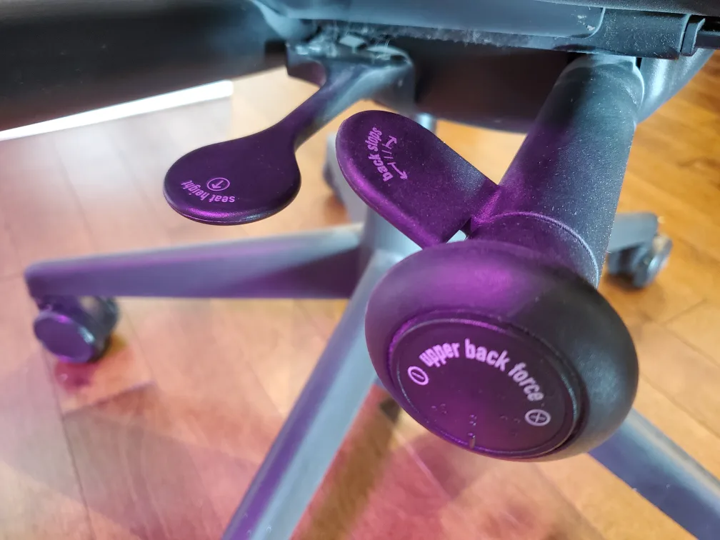 Steelcase Leap Chair image indicator(4)