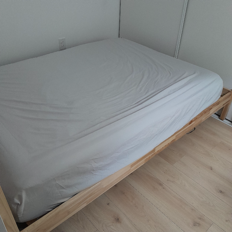 IKEA Queen Bed Frame - photo 2