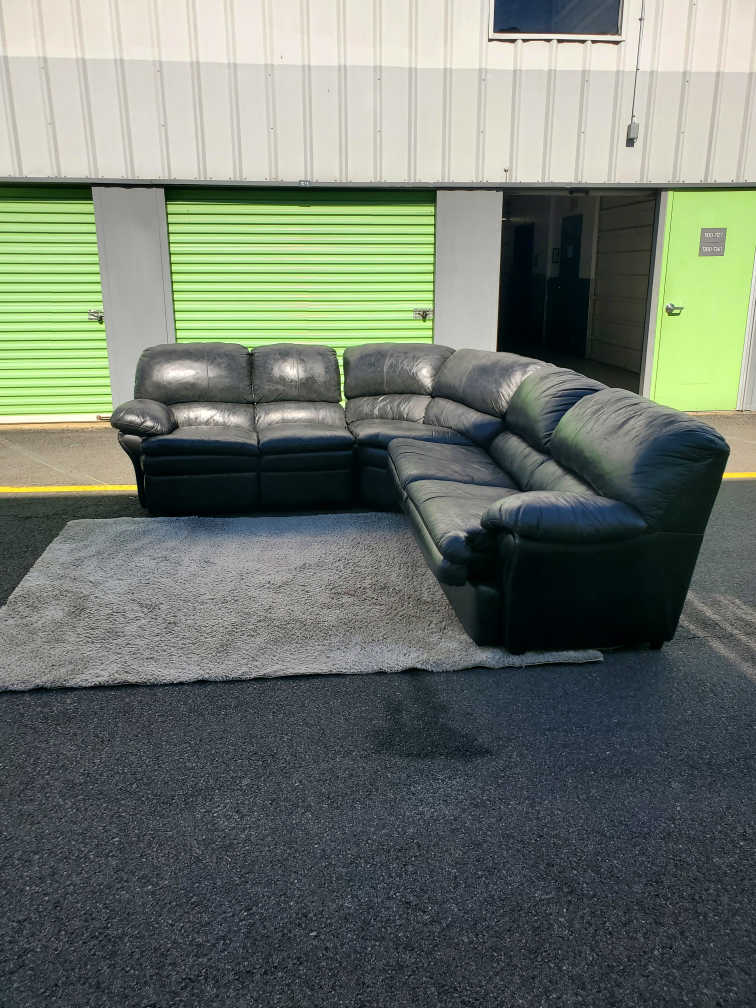 Black Leather Sectional Sofa - photo 2