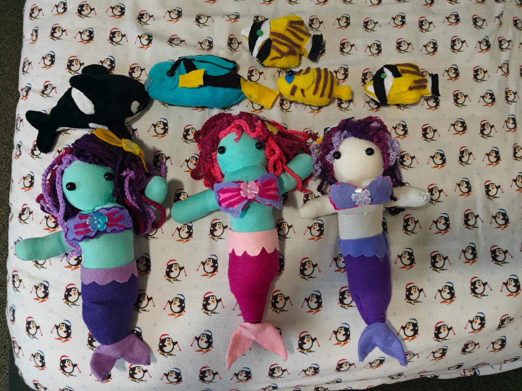 Handmade Mermaid Dolls and Ocean Animal Plushies❤️💖💗 image indicator(2)