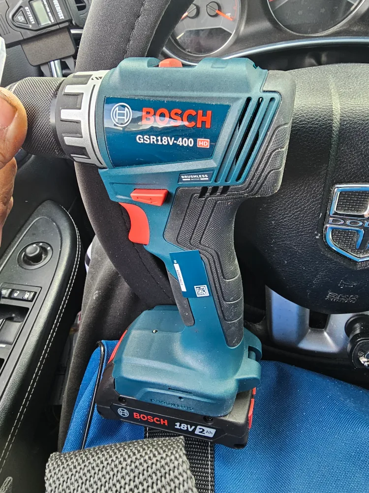 Bosch 18V Cordless Drill and Impact Driver Set image indicator(2)