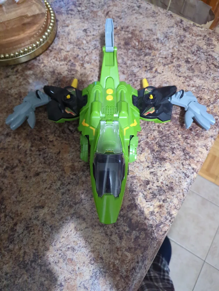 Dino Fury Green Dino Rider Transforming Toy image indicator(3)