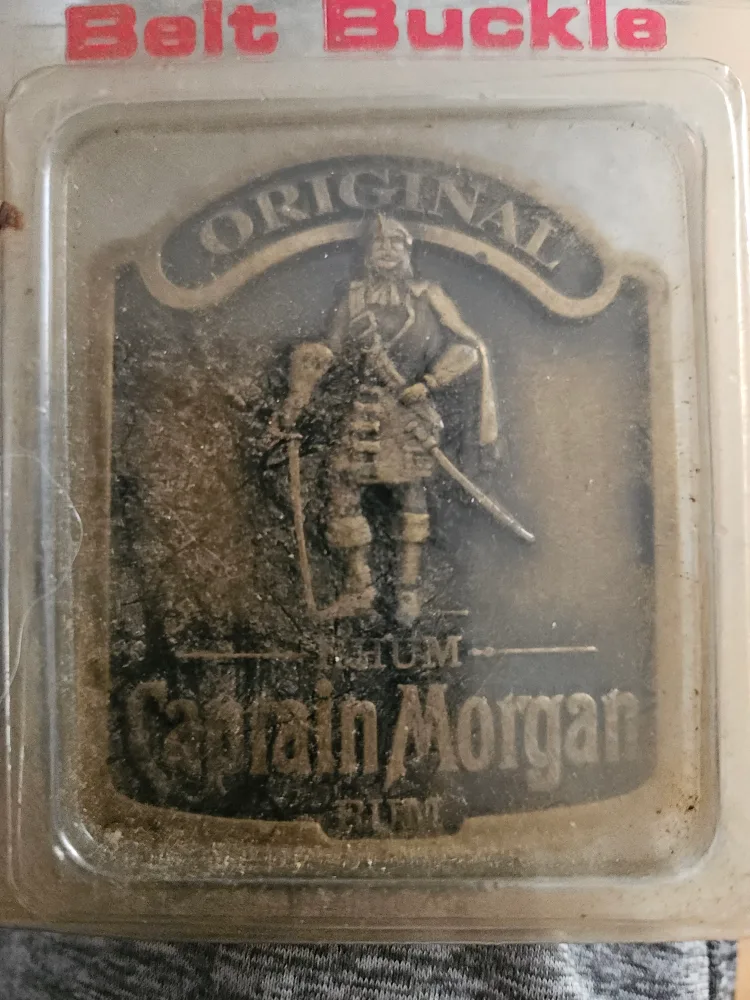 Vintage Captain Morgan Belt Buckle image indicator(2)