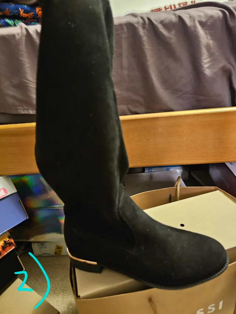 Skechers Shoes - various styles and sizes image indicator(2)