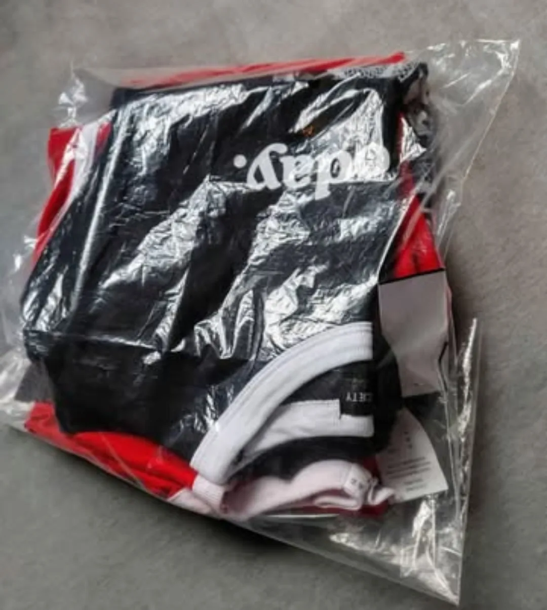 4 Piece Ladies Graphic Tees + Shorts Bundle Size Large image indicator(4)