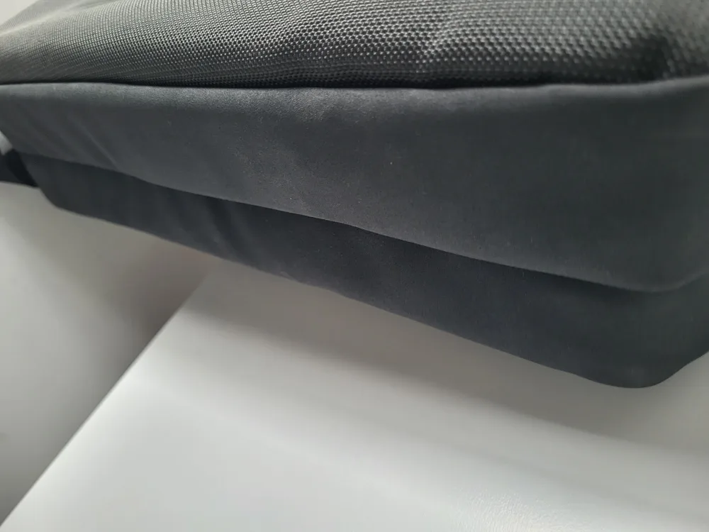 Lenovo ThinkPad Laptop Bag image indicator(3)