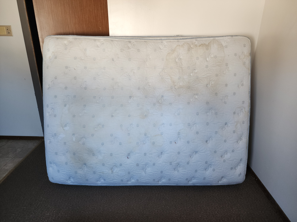 Queen Mattress, Box Spring, & Frame