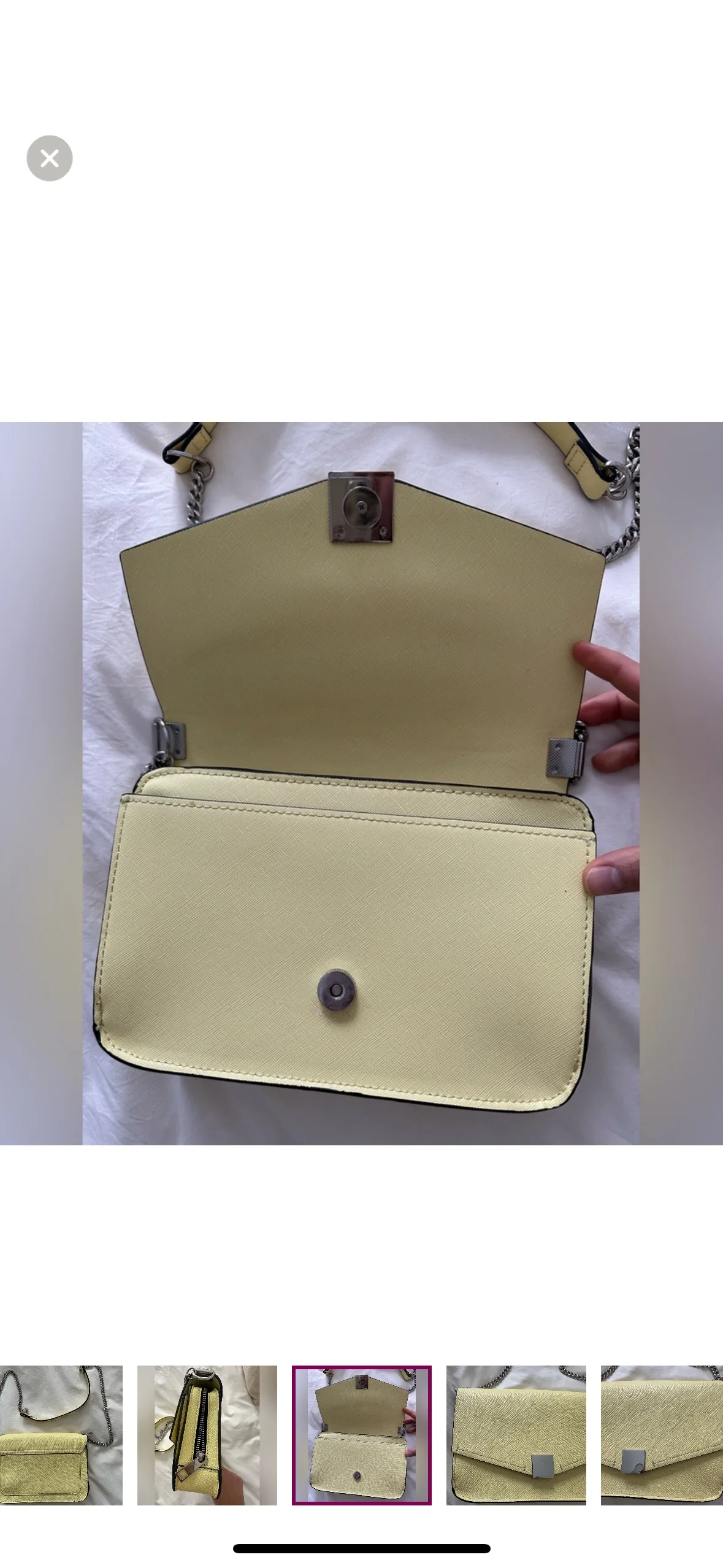 Yellow Zara purse image indicator(5)