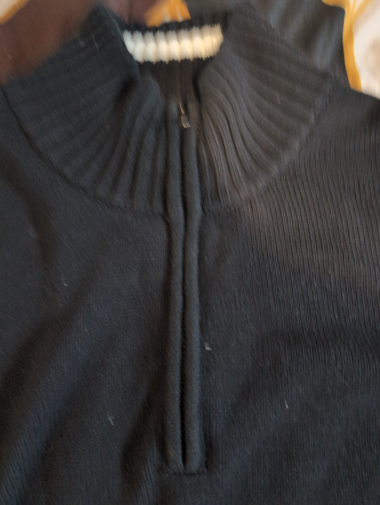 a turtleneck quarter zip thingy - photo 2