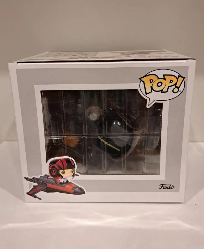 Star Wars Poe Dameron with X-Wing Bobble-Head image indicator(5)
