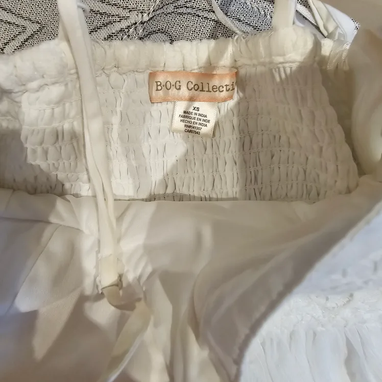 White Lace Overlay Dress, Size XS image indicator(3)