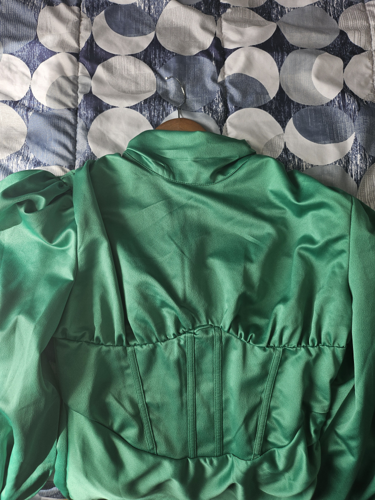 PrettyLittleThing Emerald Green Satin Midi Dress - photo 3