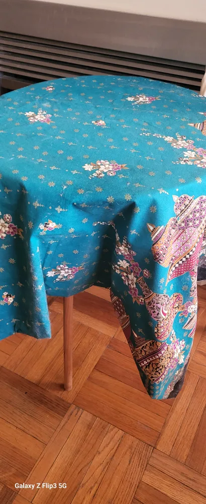 🧡 Small Round Side Table with Wooden Legs image indicator(2)