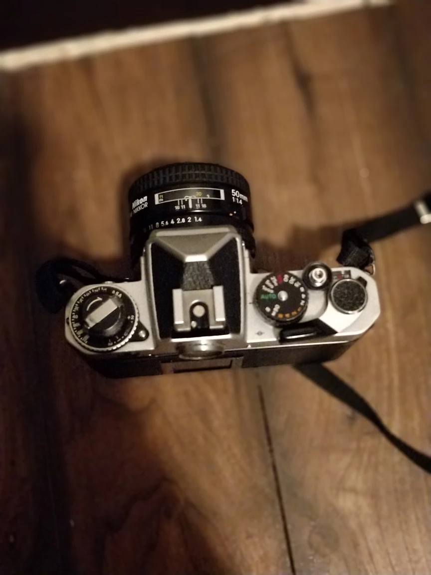 Vintage Nikon 35mm Film Camera with 50mm Lens - photo 3