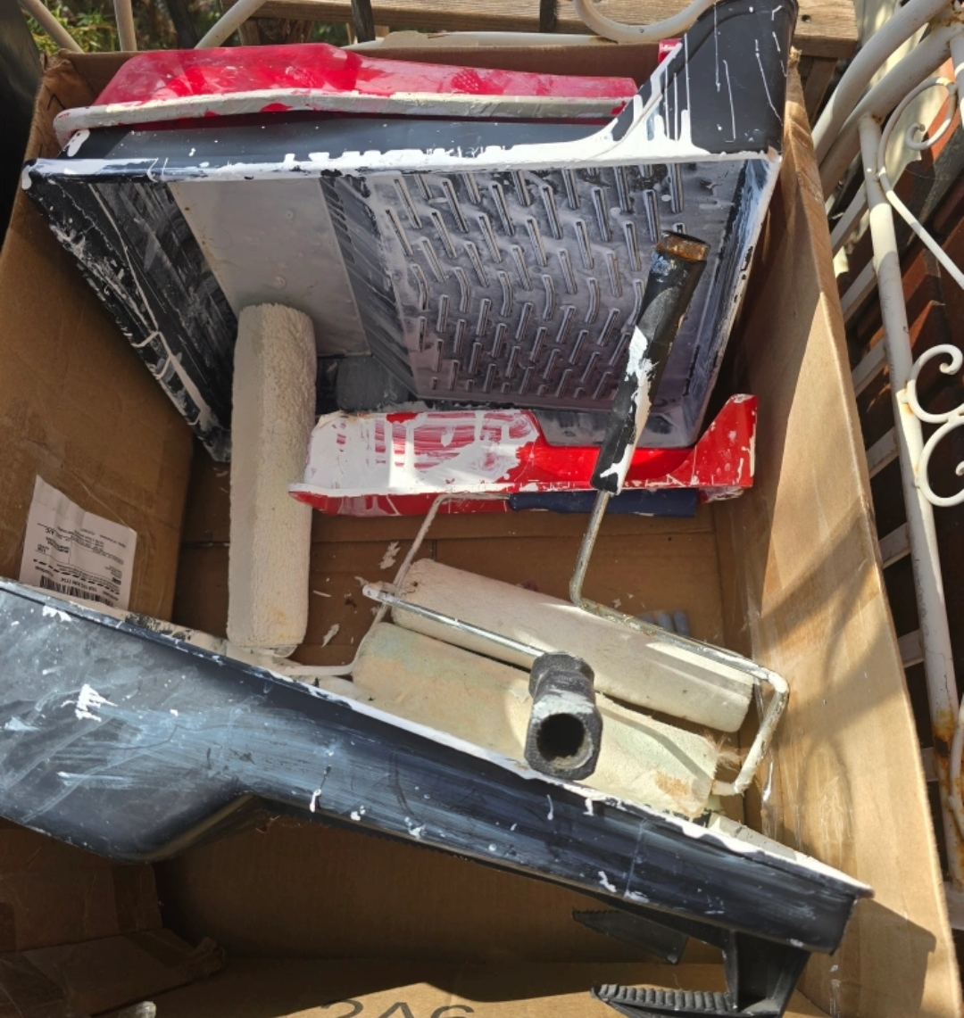 #freecycle Used Paint Rollers and Trays