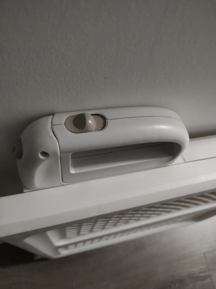 Safety 1st Easy Close Pressure-Mount Gate image indicator(2)