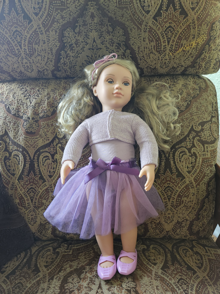 Adorable 18-inch Blonde Hair Doll in Lavender Outfit - photo 2
