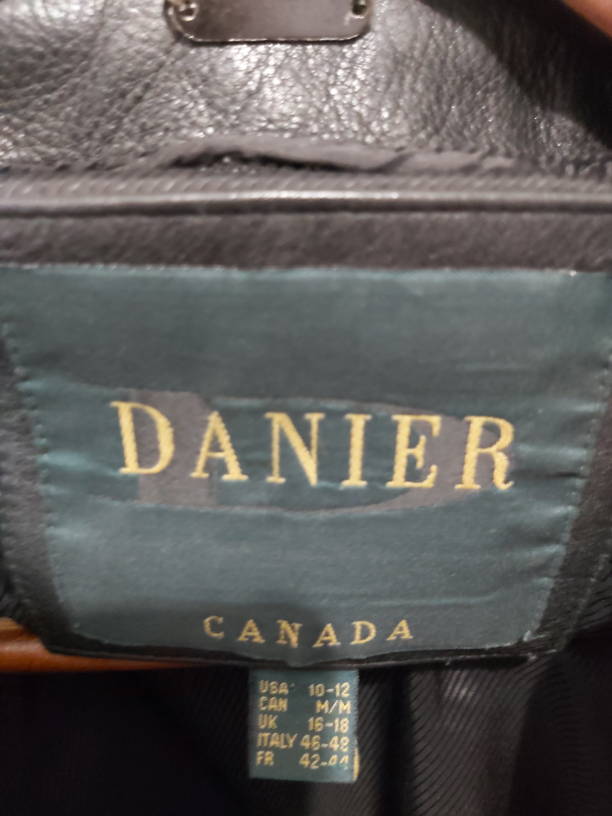 Women's Danier Leather Jacket - Medium - photo 3
