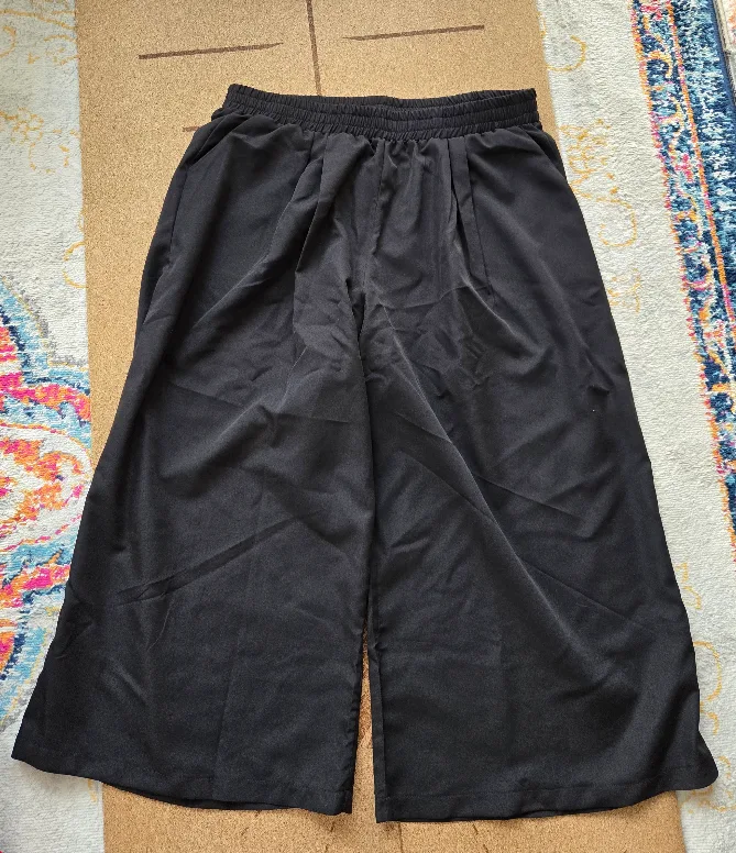 Black Culotte Pants with Elastic Waistband thumbnail